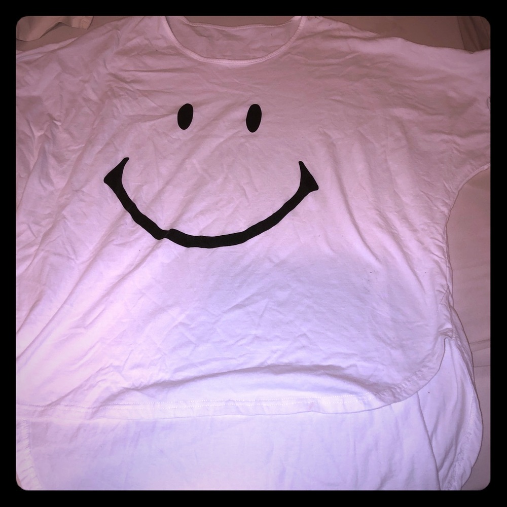 Over sized smile T-shirt with high/low length